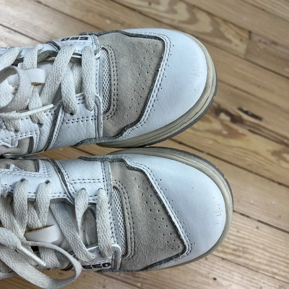 New Balance 550 Sea Salt Grey Women size 6 Retro Sneakers streetwear casual shoe